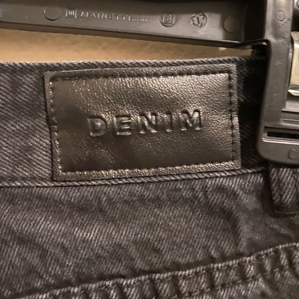 jeans - Picture 3 of 5